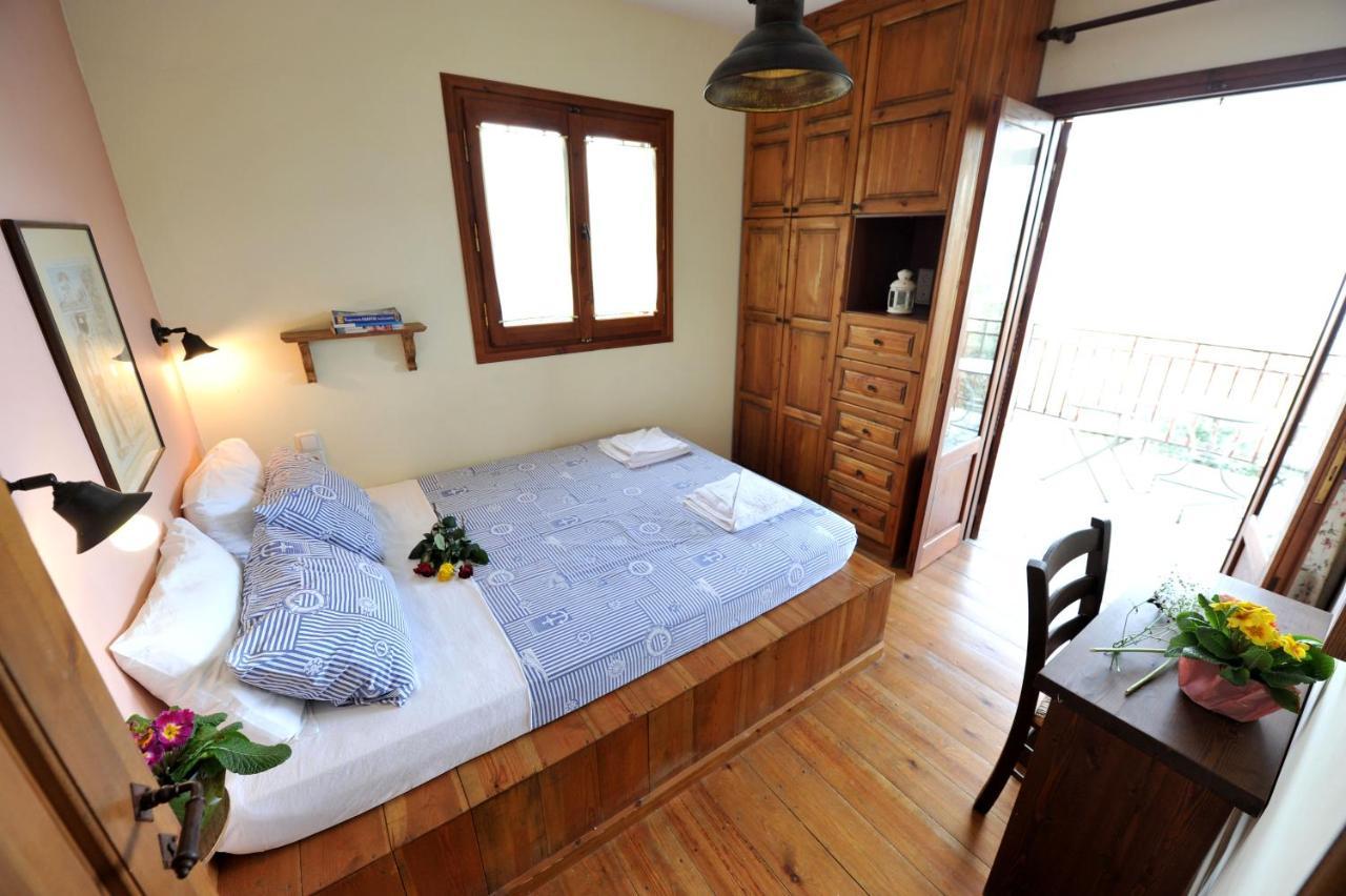 Gera's Olive Grove - Elaionas Lesvou Guest house 3*